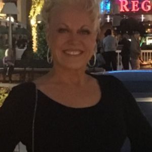 Meet your Posher, Teresa